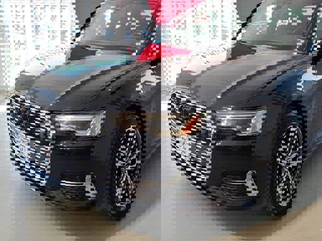 Used 2023 Audi A6 Premium Plus w/ Premium Plus Package image 7