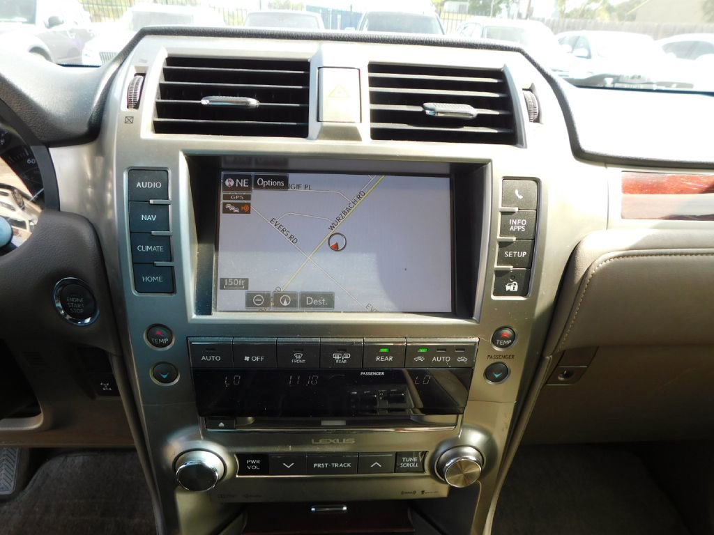 Used 2015 Lexus GX 460 w/ Premium Package image 37