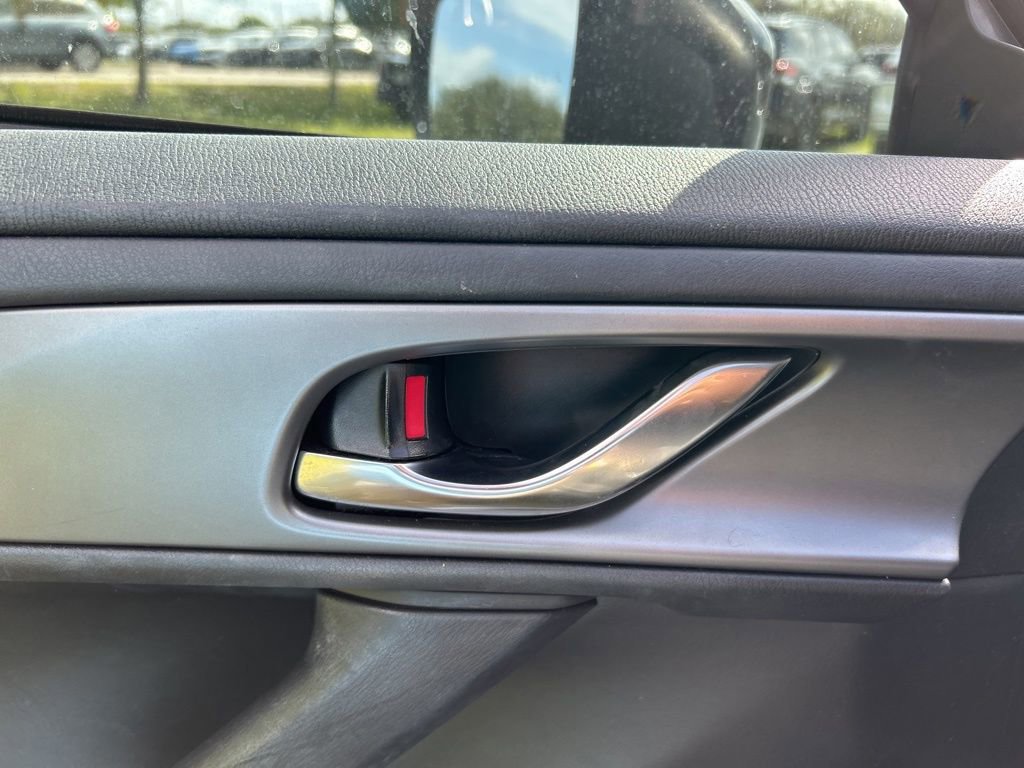 Used 2022 MAZDA CX-9 Touring image 12