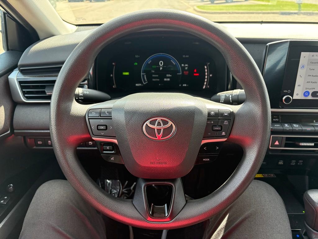Certified 2025 Toyota Camry LE FWD image 18