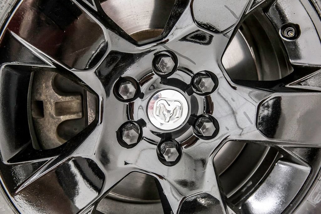 Used 2019 RAM 1500 Big Horn RWD image 40