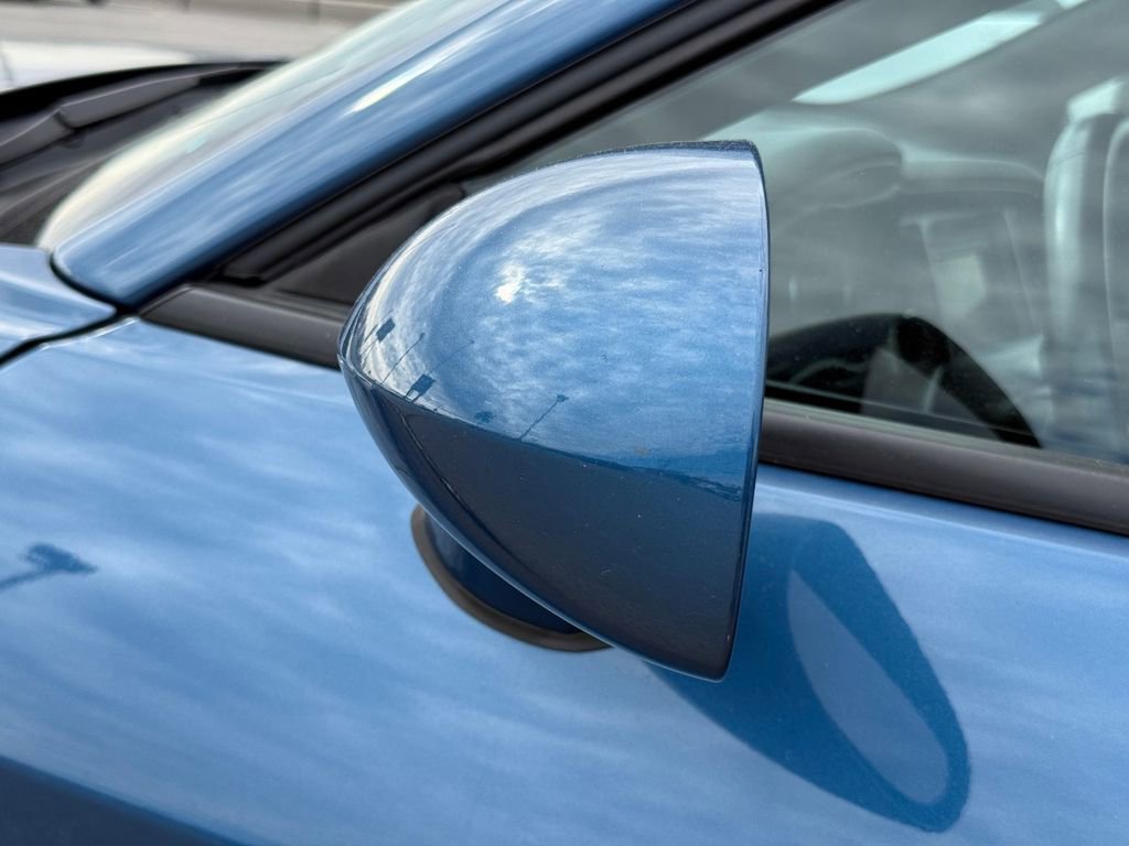 Used 2023 Dodge Challenger SXT image 11