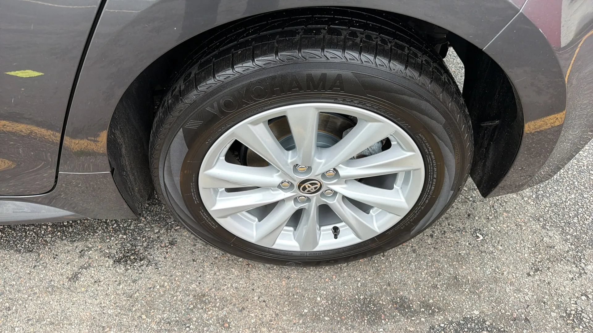 Used 2023 Toyota Corolla SE FWD image 9