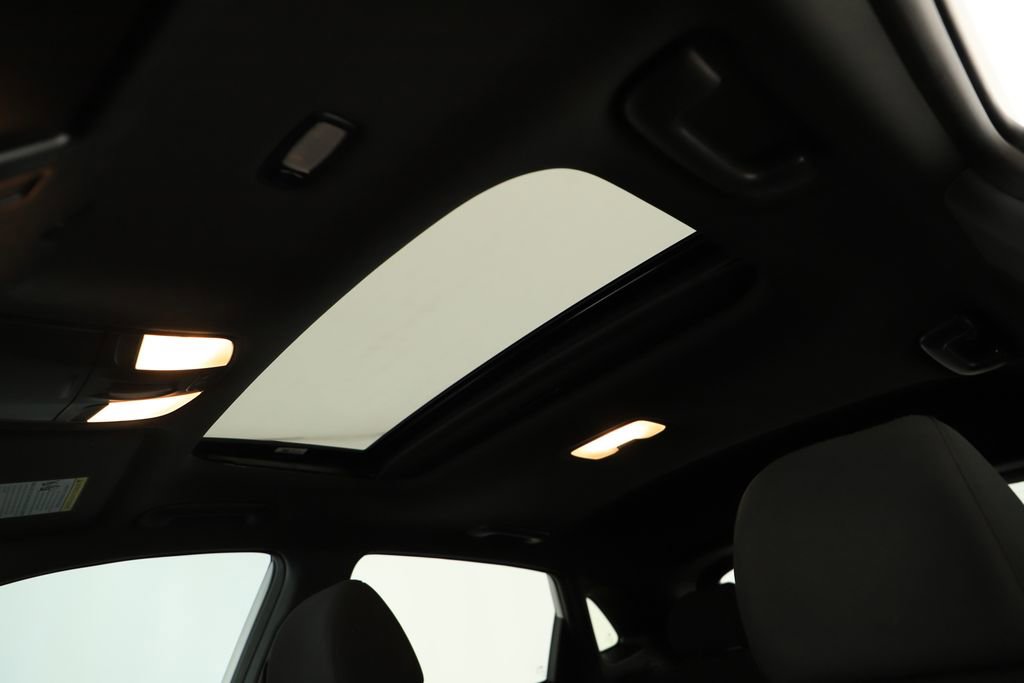 Used 2022 Hyundai Kona N Line w/ Tech Package image 25