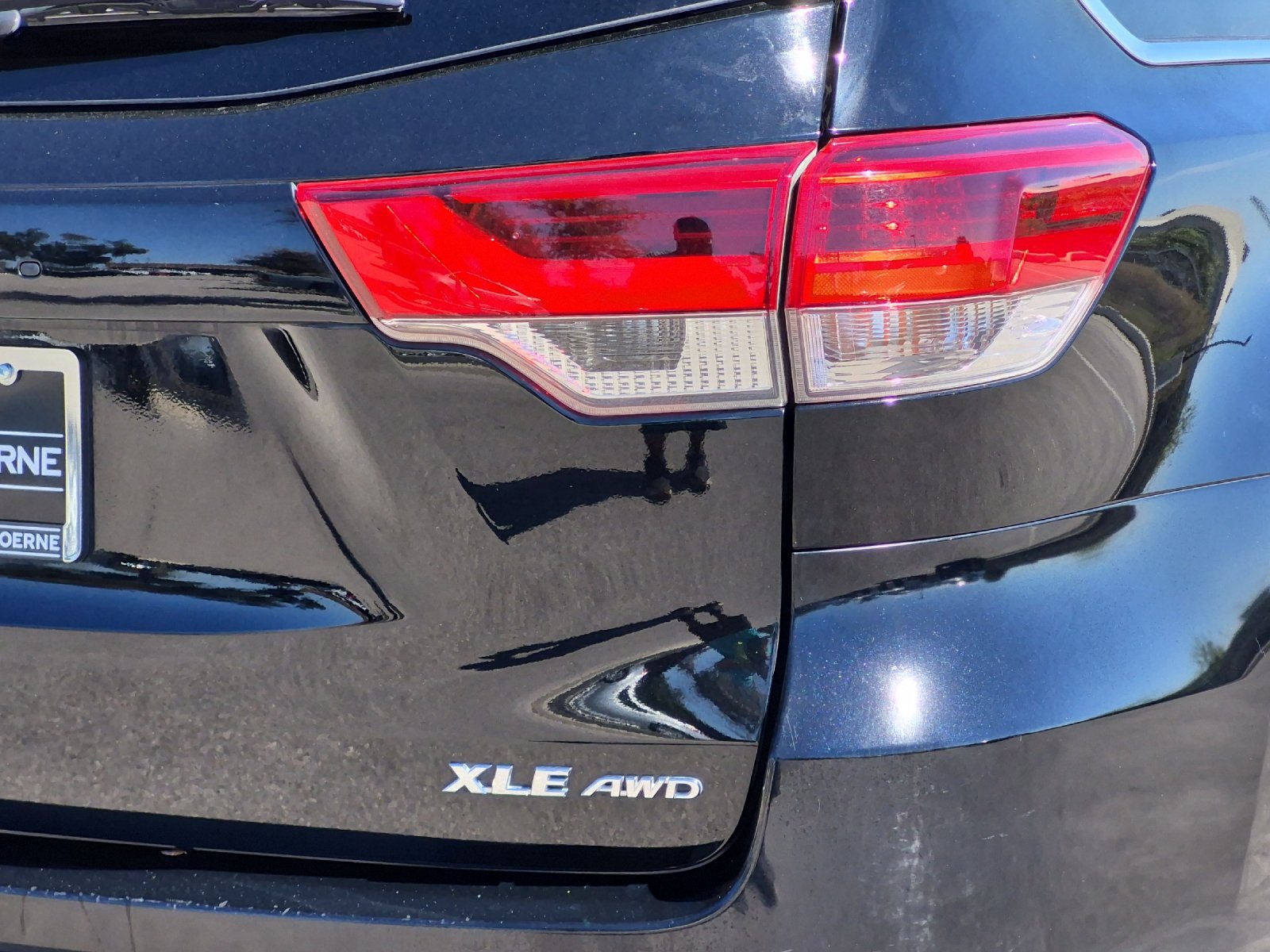 Used 2017 Toyota Highlander XLE AWD/4WD image 27