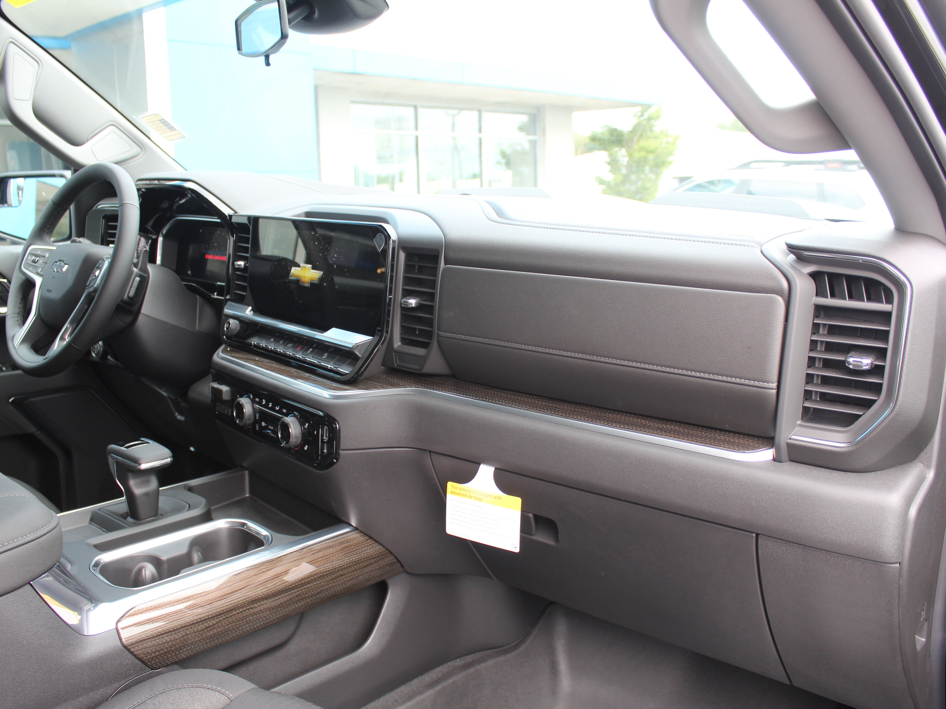 New 2026 Chevrolet Silverado 1500 LT Trail Boss AWD/4WD image 17