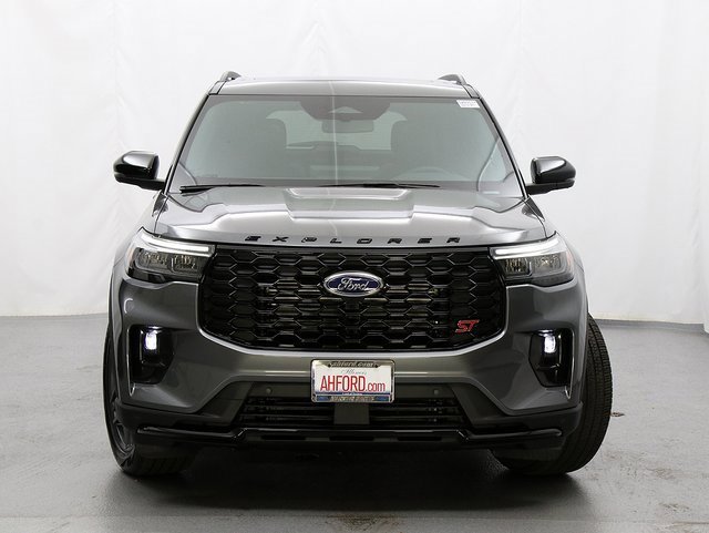 New 2026 Ford Explorer ST image 5