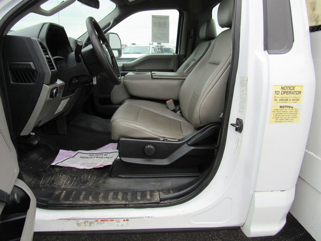 Used 2019 Ford F450 XL w/ Snow Plow Prep Package RWD image 31