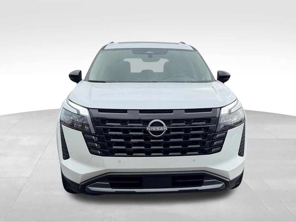New 2026 Nissan Pathfinder Platinum w/ Cargo Package AWD/4WD image 10
