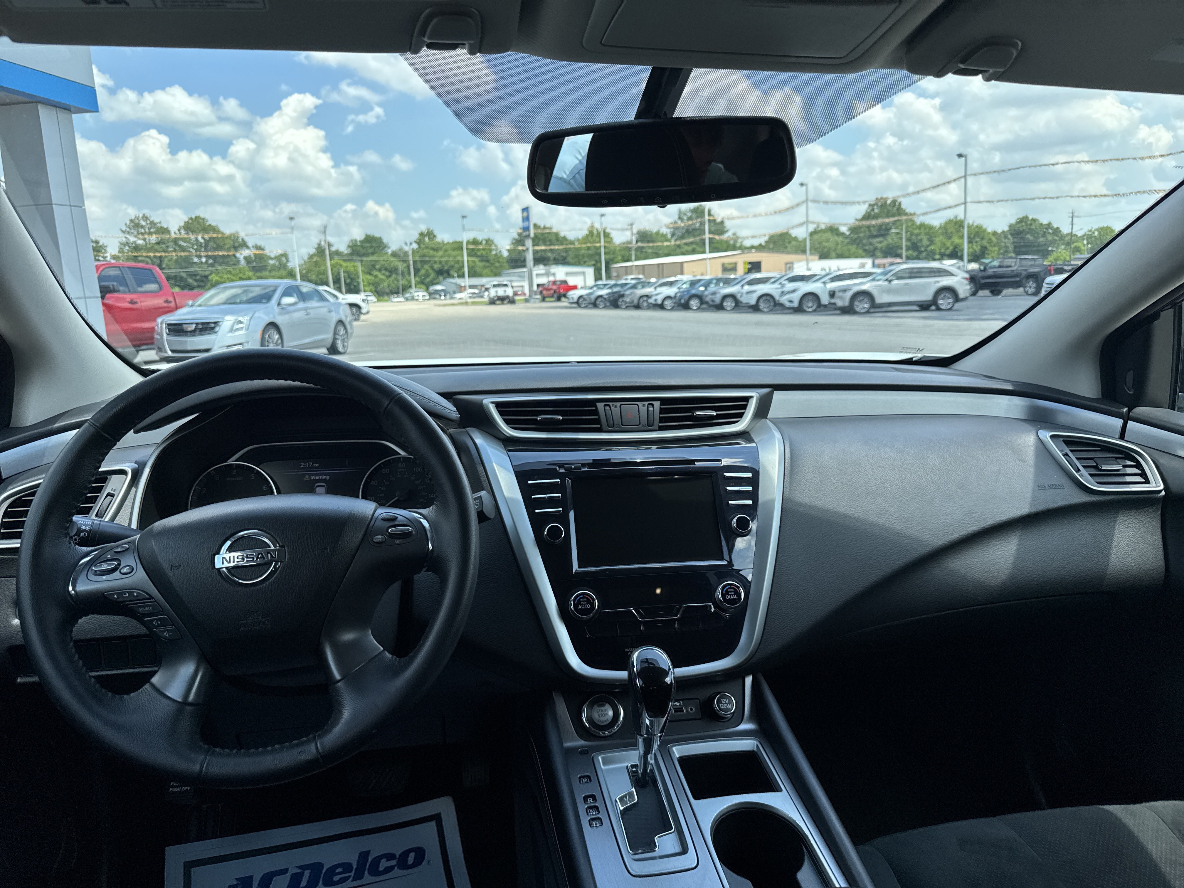 Used 2019 Nissan Murano SV AWD/4WD image 10