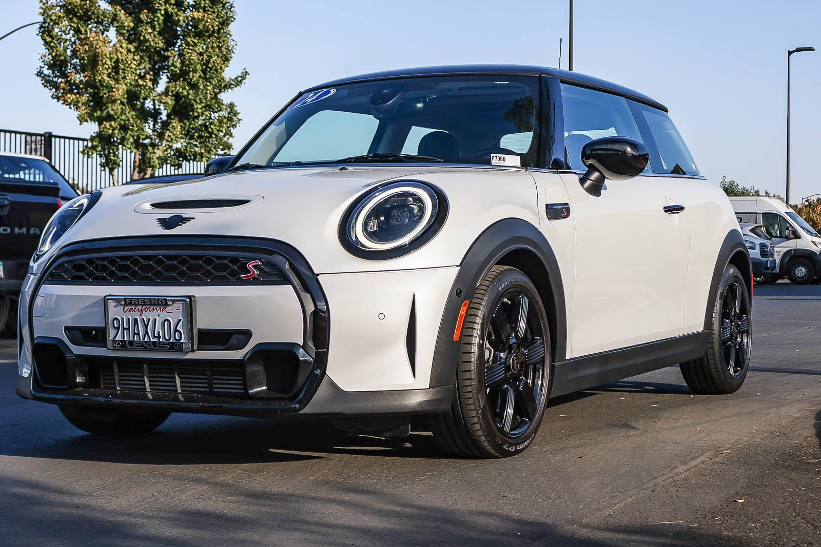 Used 2024 MINI Cooper S FWD image 3