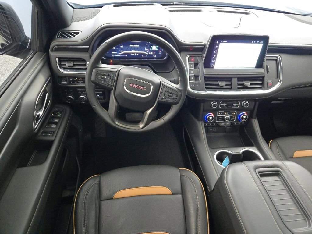 Used 2023 GMC Yukon AT4 image 24