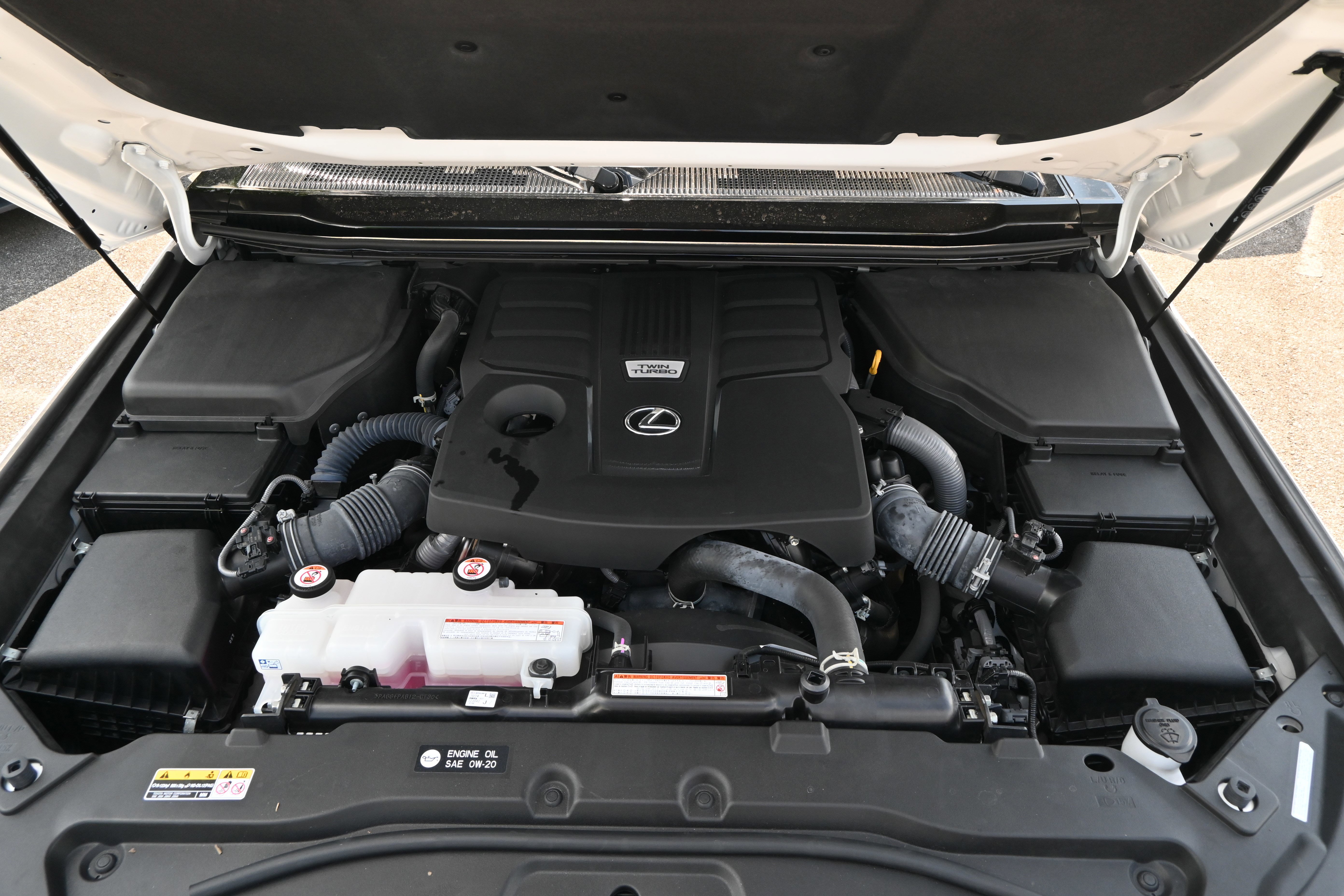 Used 2024 Lexus GX 550 w/ Cold Area Package AWD/4WD image 35