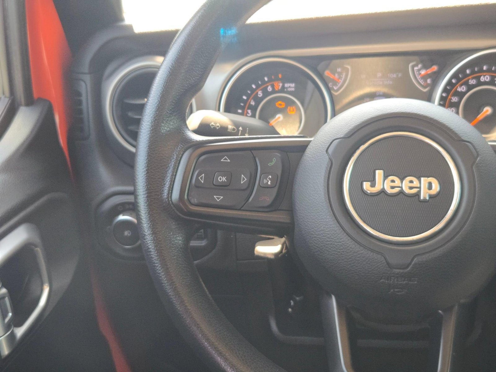 Used 2018 Jeep Wrangler Unlimited Sport AWD/4WD image 21