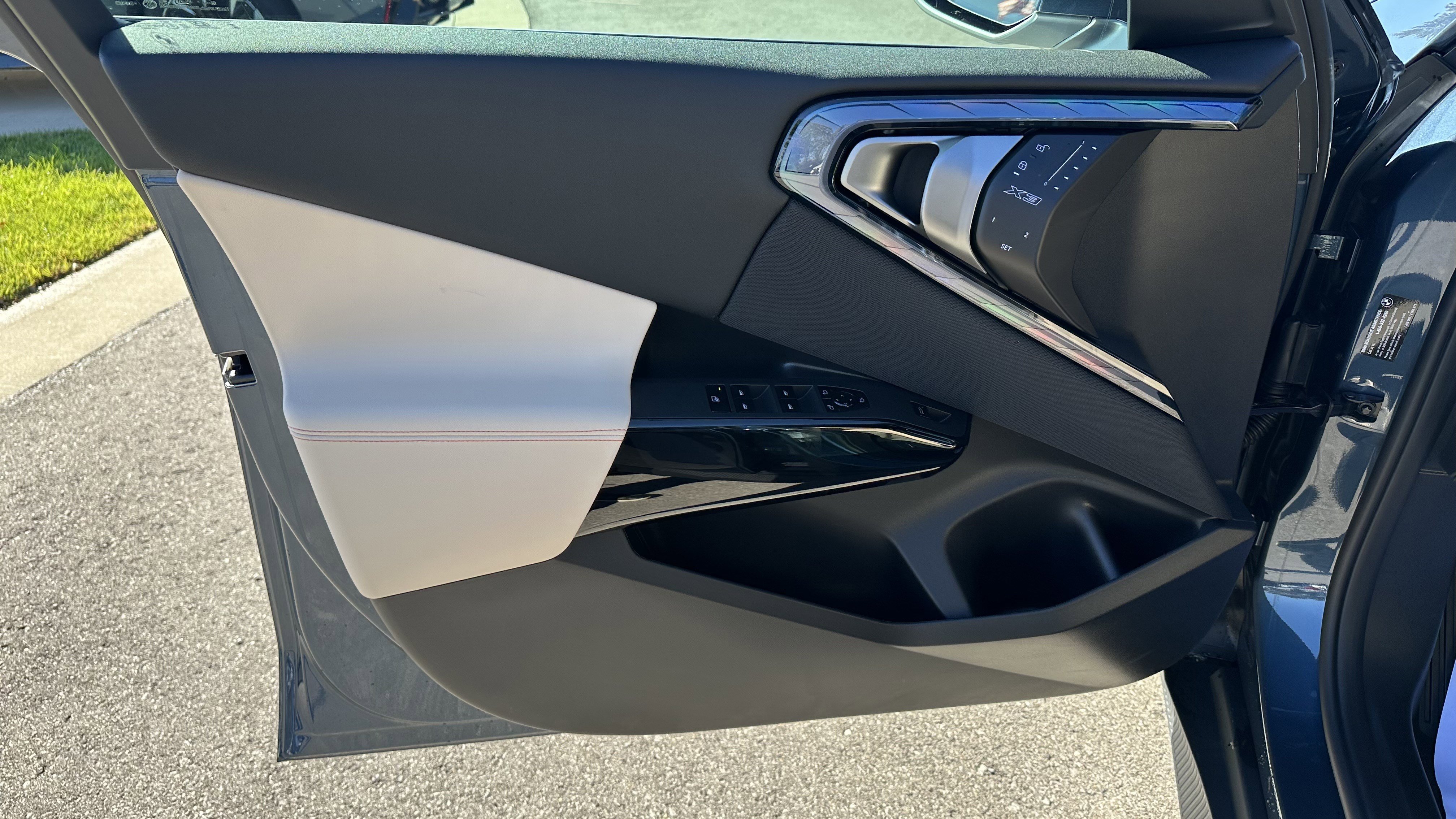 Used 2026 BMW X3 xDrive30 w/ Convenience Package image 13