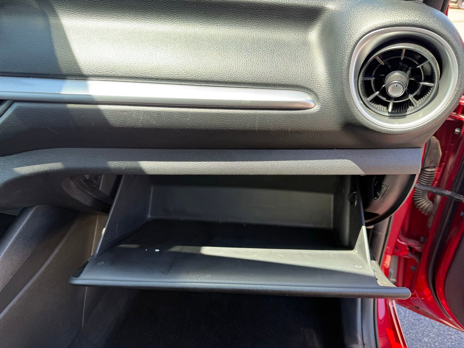 Used 2024 Kia Forte LXS FWD image 29