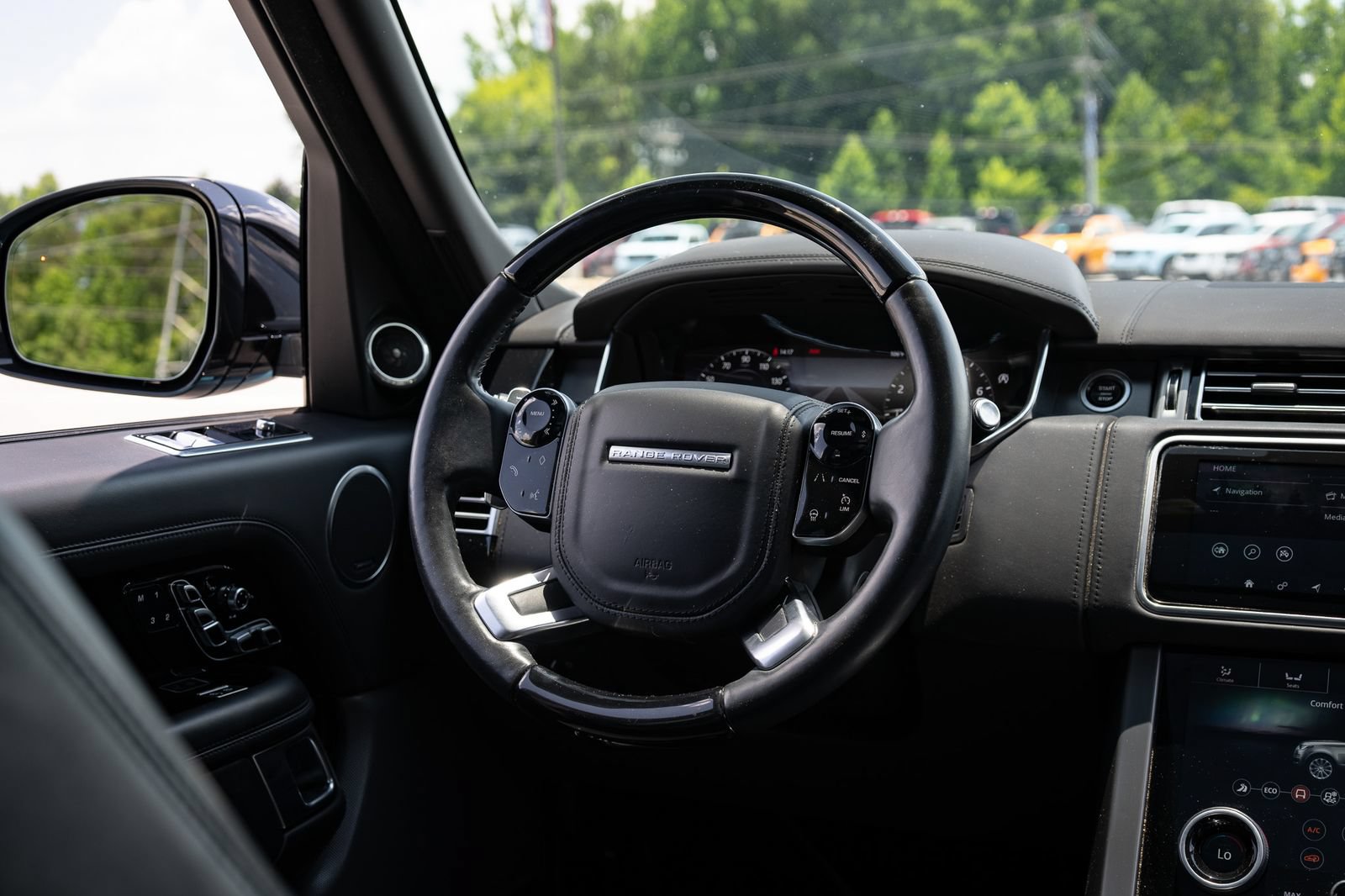 Used 2021 Land Rover Range Rover Autobiography Fifty Edition AWD/4WD image 50
