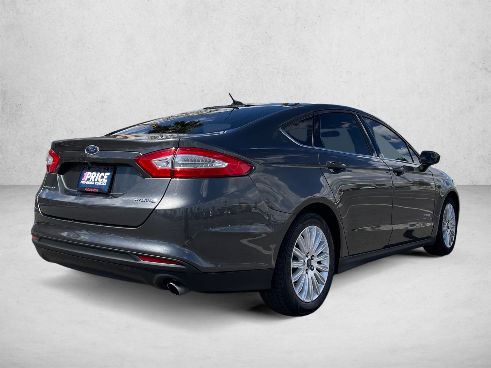 Used 2016 Ford Fusion S FWD image 5
