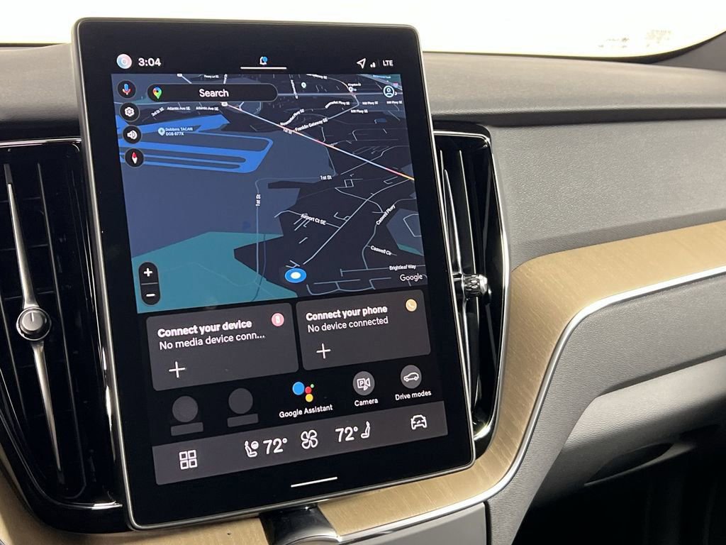 New 2026 Volvo XC60 B5 Plus w/ Climate Package image 16