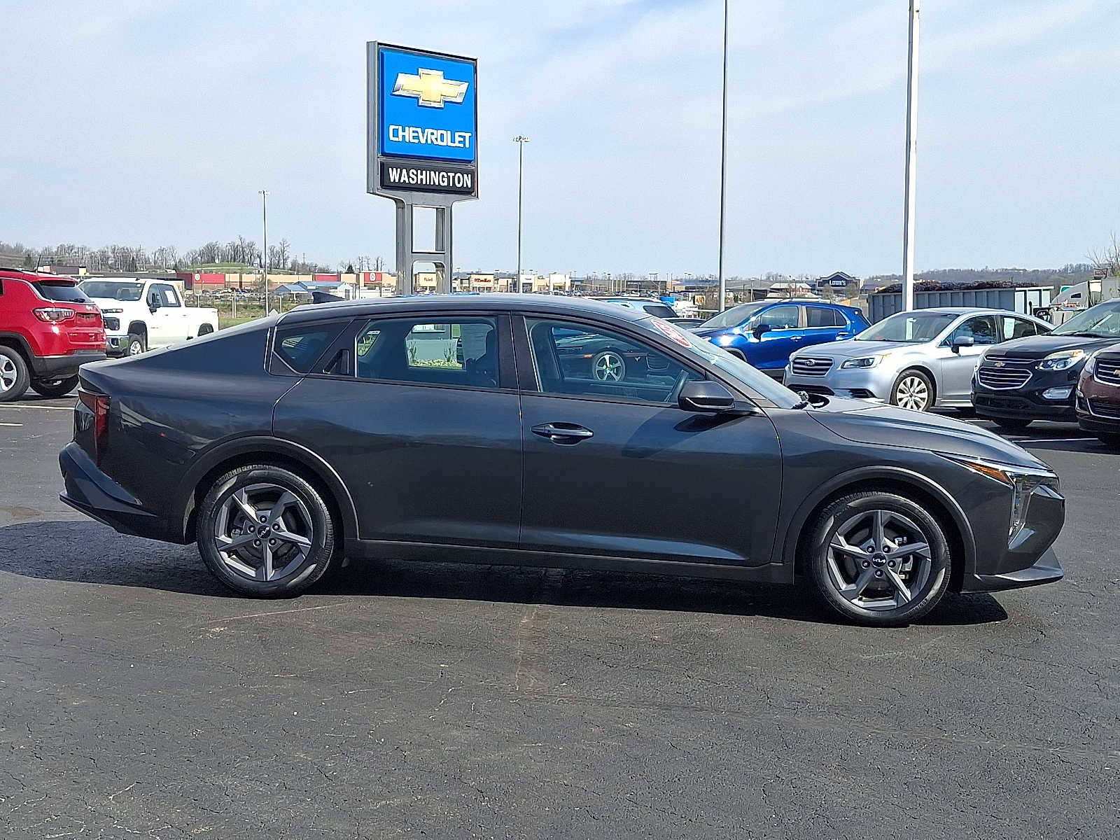 Used 2025 Kia K4 LXS image 7