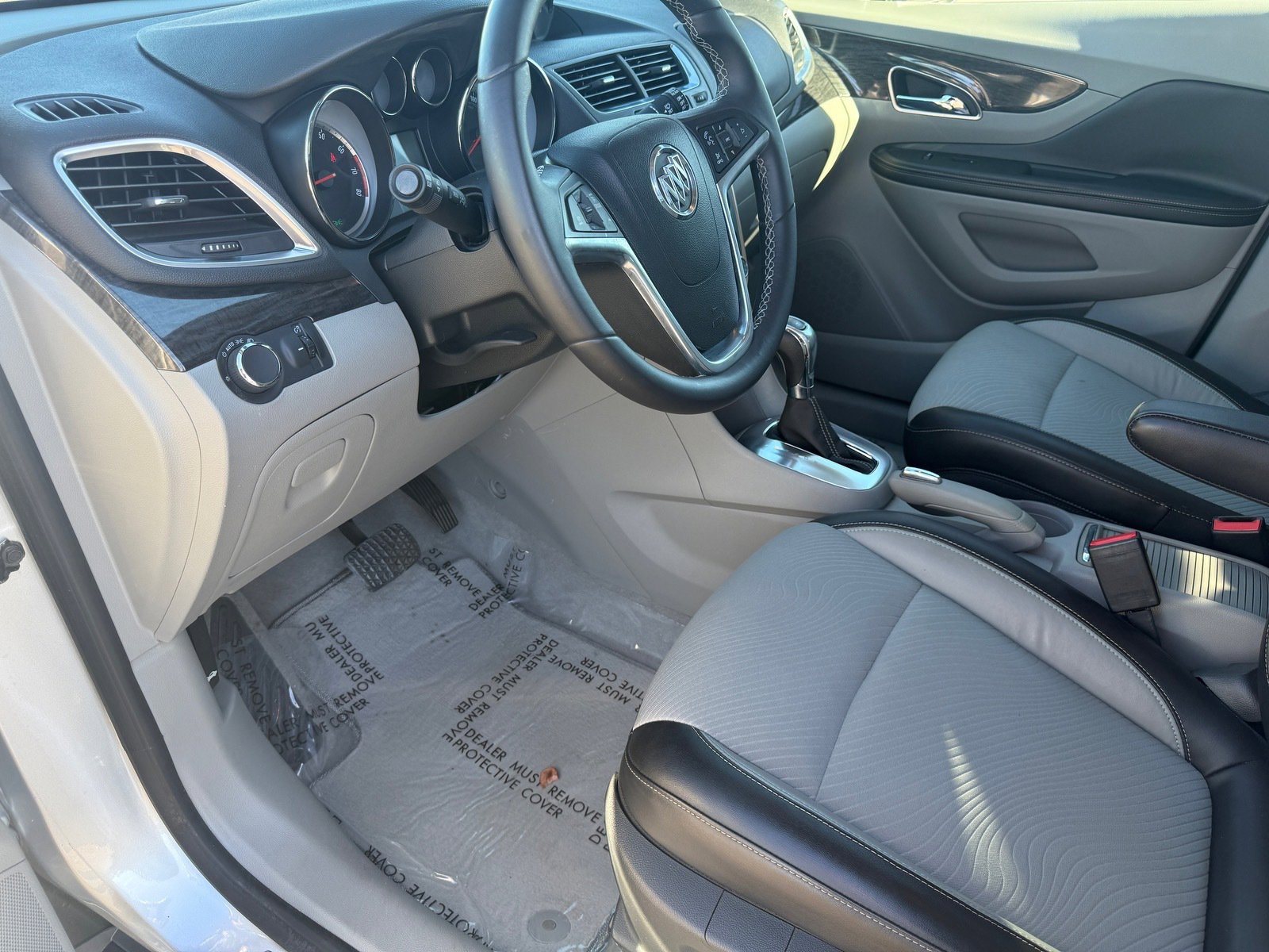 Used 2014 Buick Encore FWD image 9
