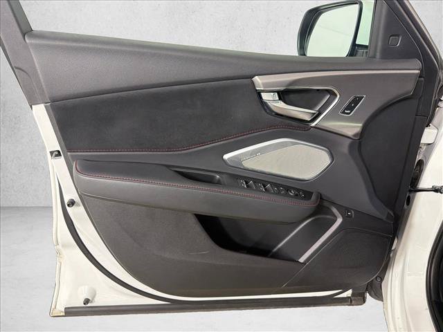 Used 2023 Acura RDX w/ Advance Package FWD image 12