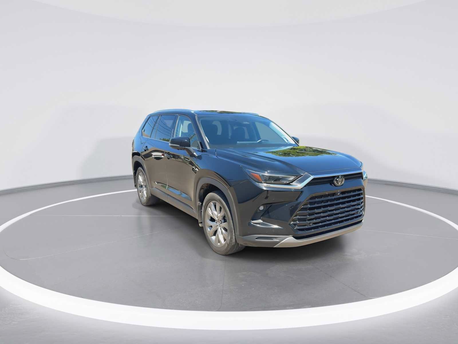 Certified 2024 Toyota Grand Highlander AWD image 2