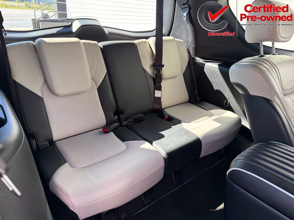 Used 2019 INFINITI QX80 Limited w/ All-Season Package AWD/4WD image 32