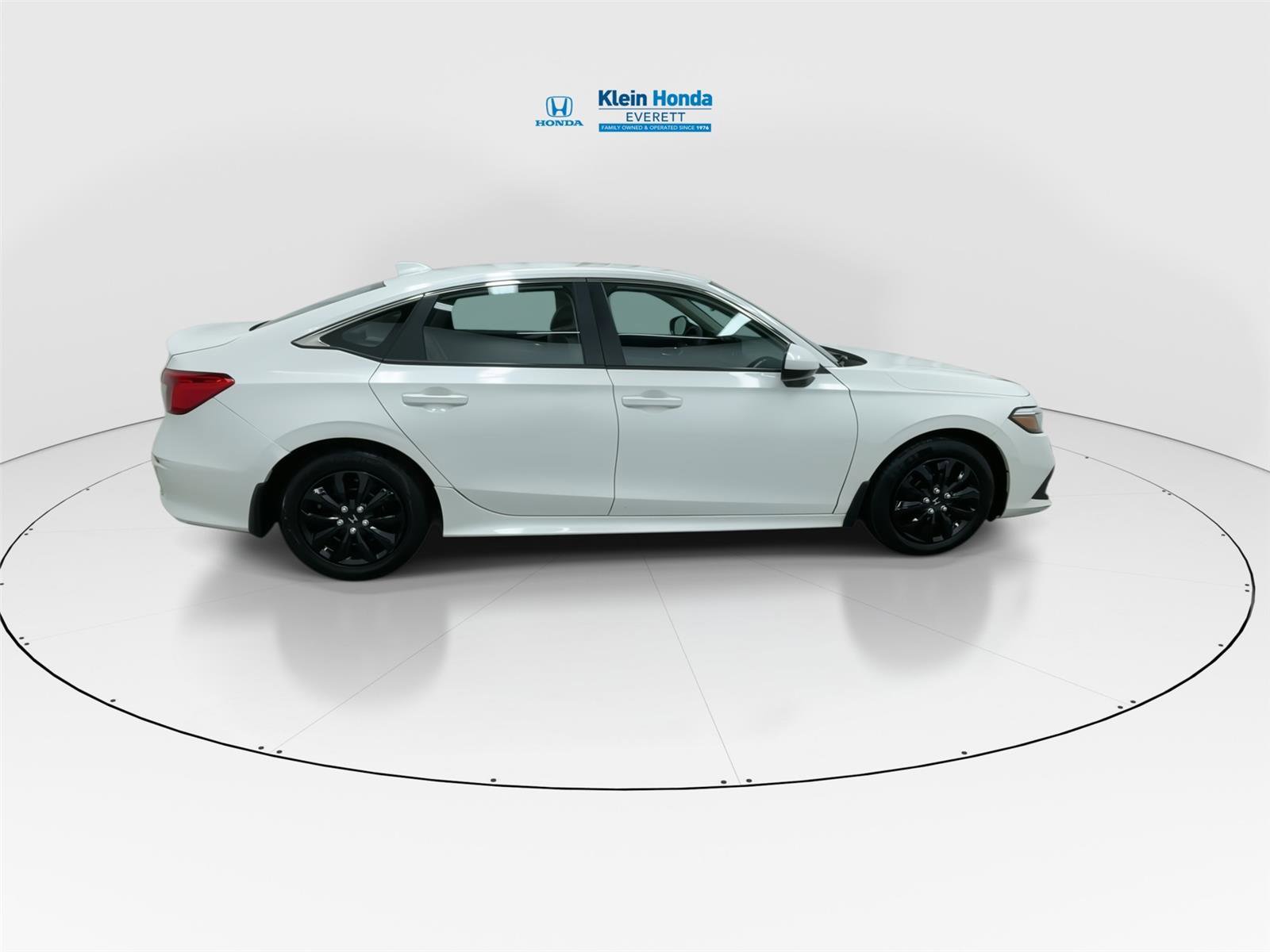 Used 2024 Honda Civic LX image 3