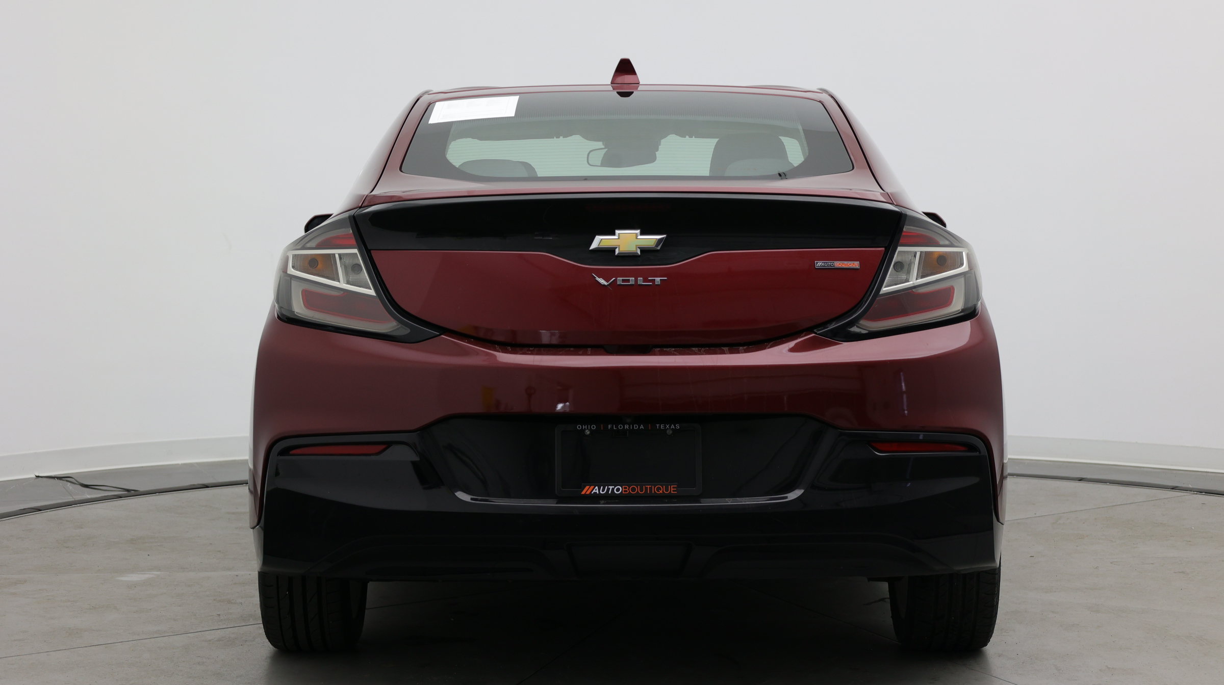Used 2017 Chevrolet Volt LT w/ Comfort Package FWD image 6