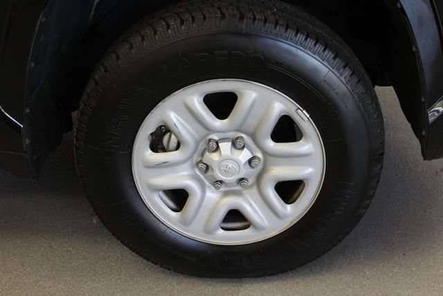 Used 2022 Toyota Tundra SR w/ SR Tow Package RWD image 9