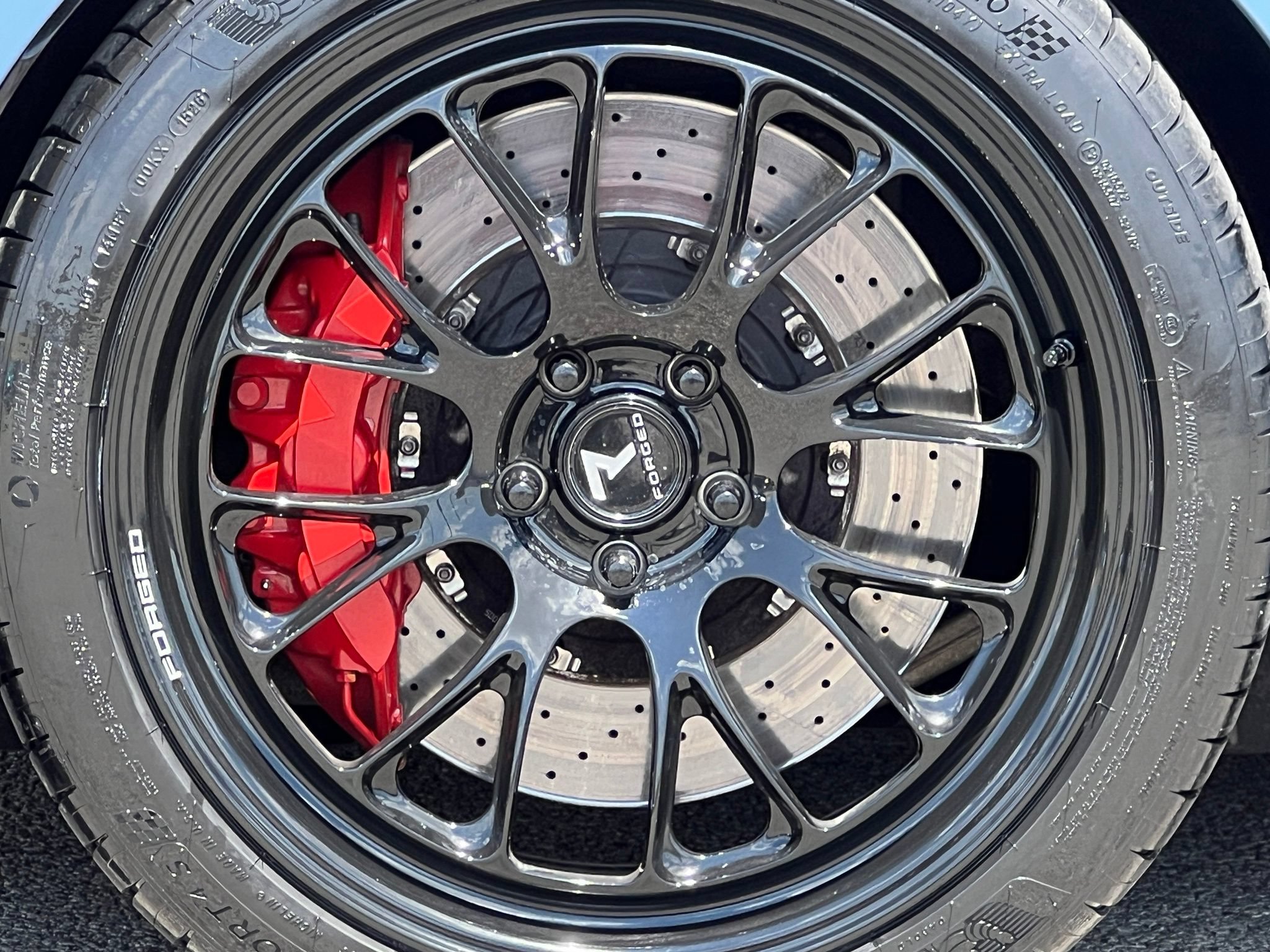 Used 2016 Nissan GT-R Black Edition AWD/4WD image 22