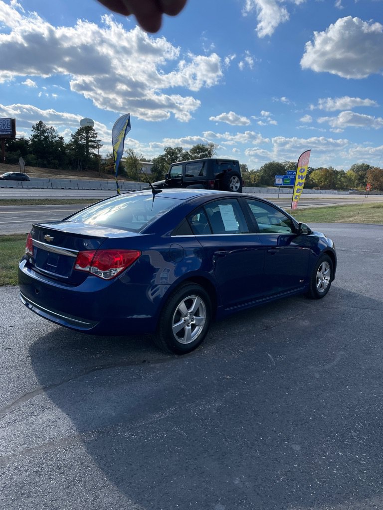 Used 2013 Chevrolet Cruze LT w/ RS Package FWD image 5