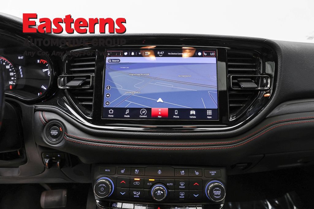Used 2024 Dodge Durango GT RWD image 12