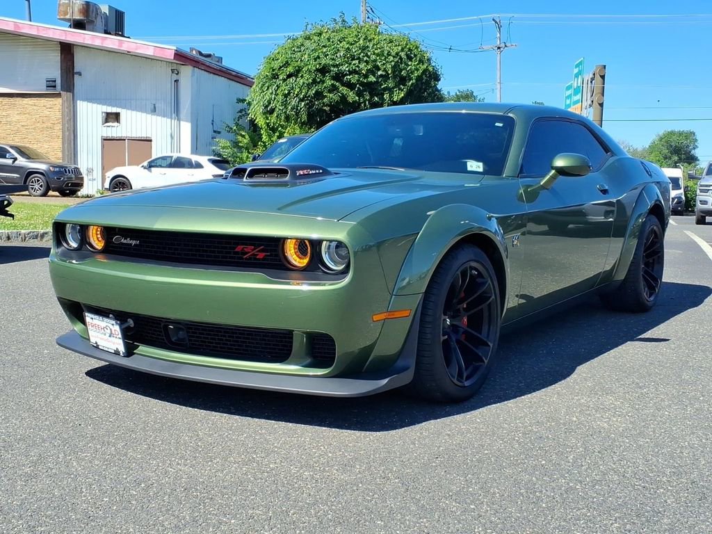 Used 2021 Dodge Challenger R/T Scat Pack RWD image 3