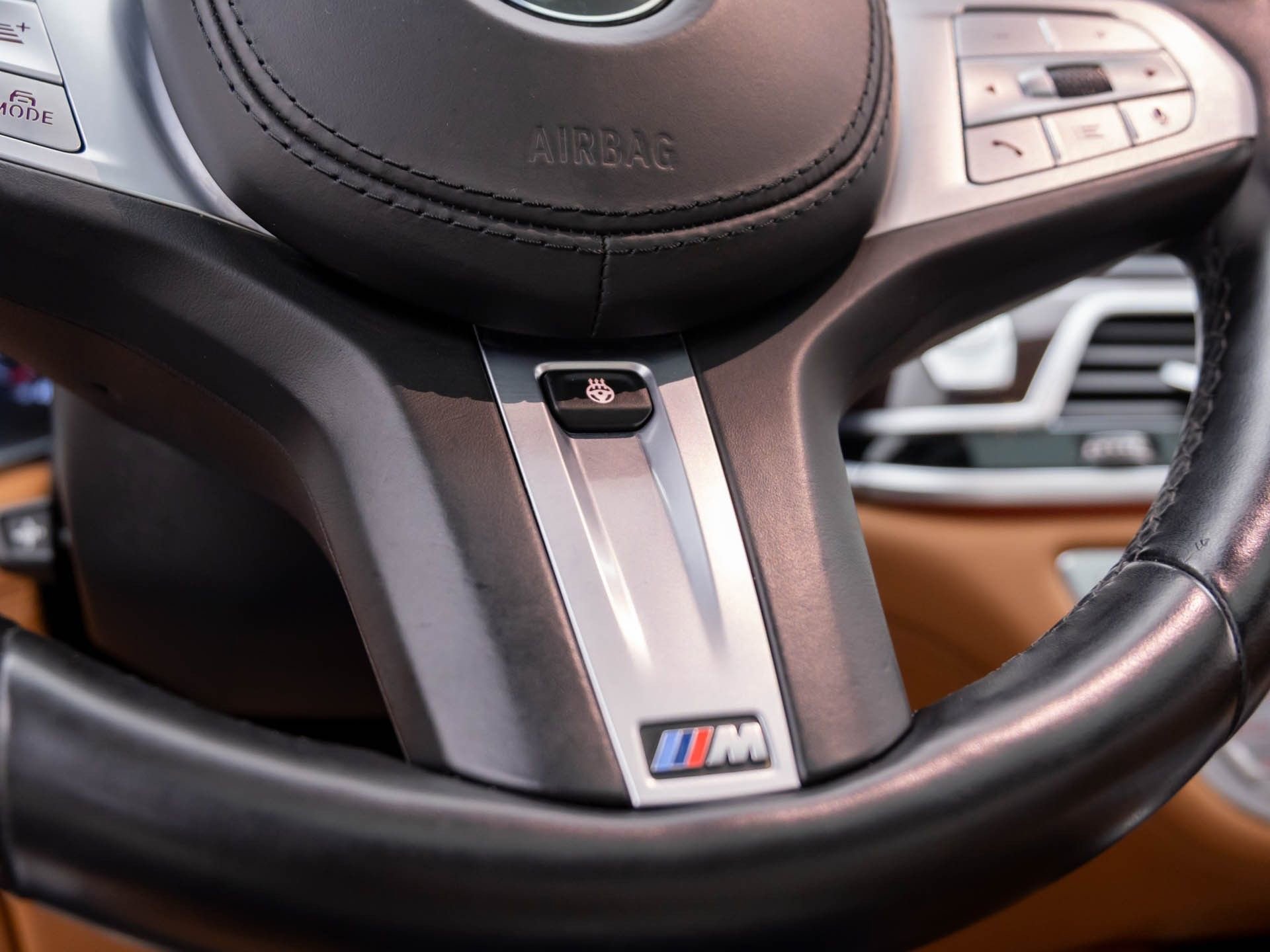 Certified 2022 BMW 750i xDrive w/ Executive Package image 18