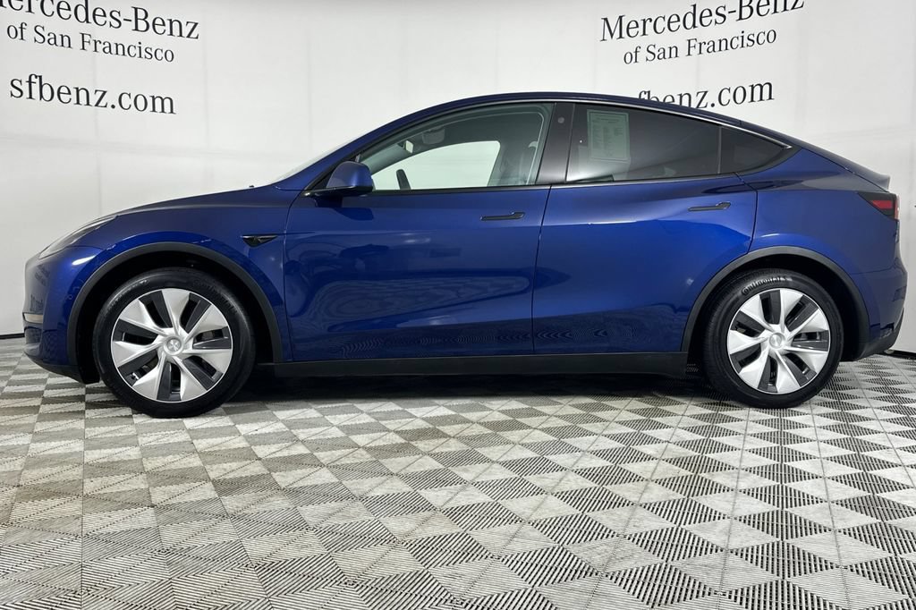 Used 2021 Tesla Model Y Long Range AWD/4WD image 7