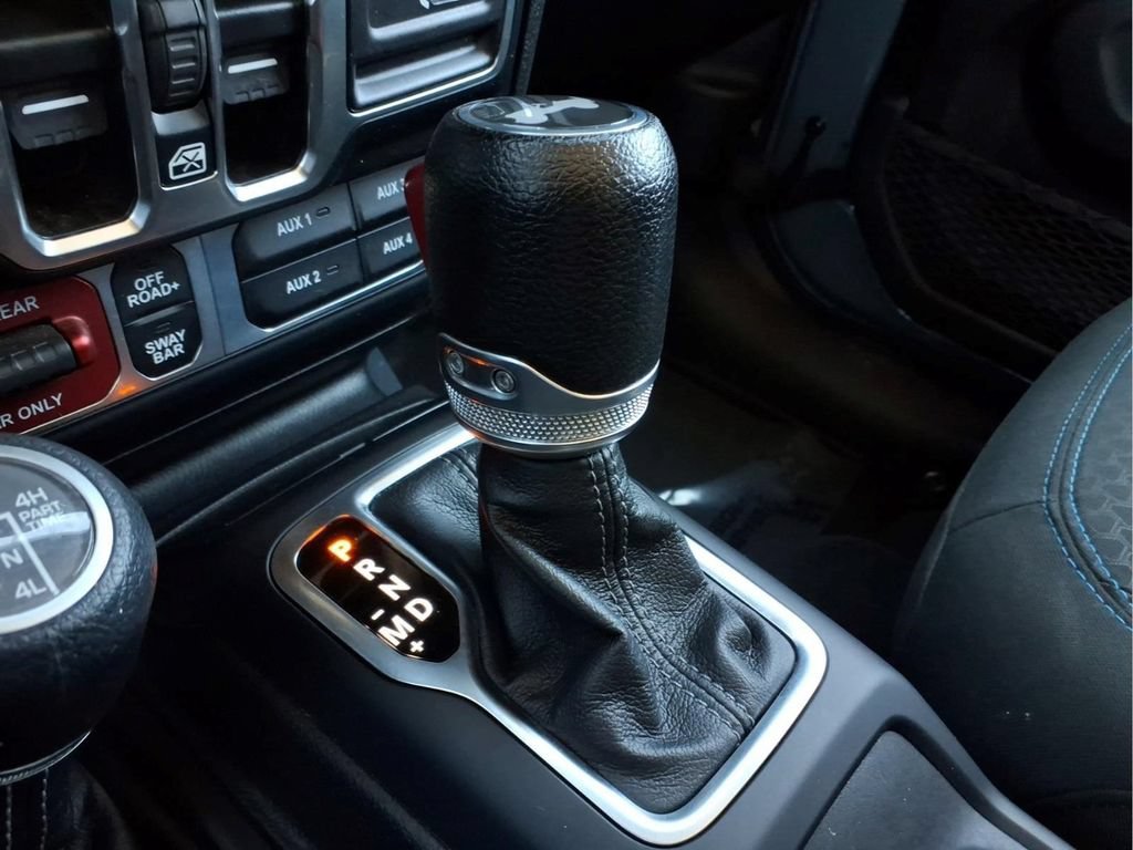 Used 2024 Jeep Wrangler Unlimited Rubicon 4xe AWD/4WD image 19