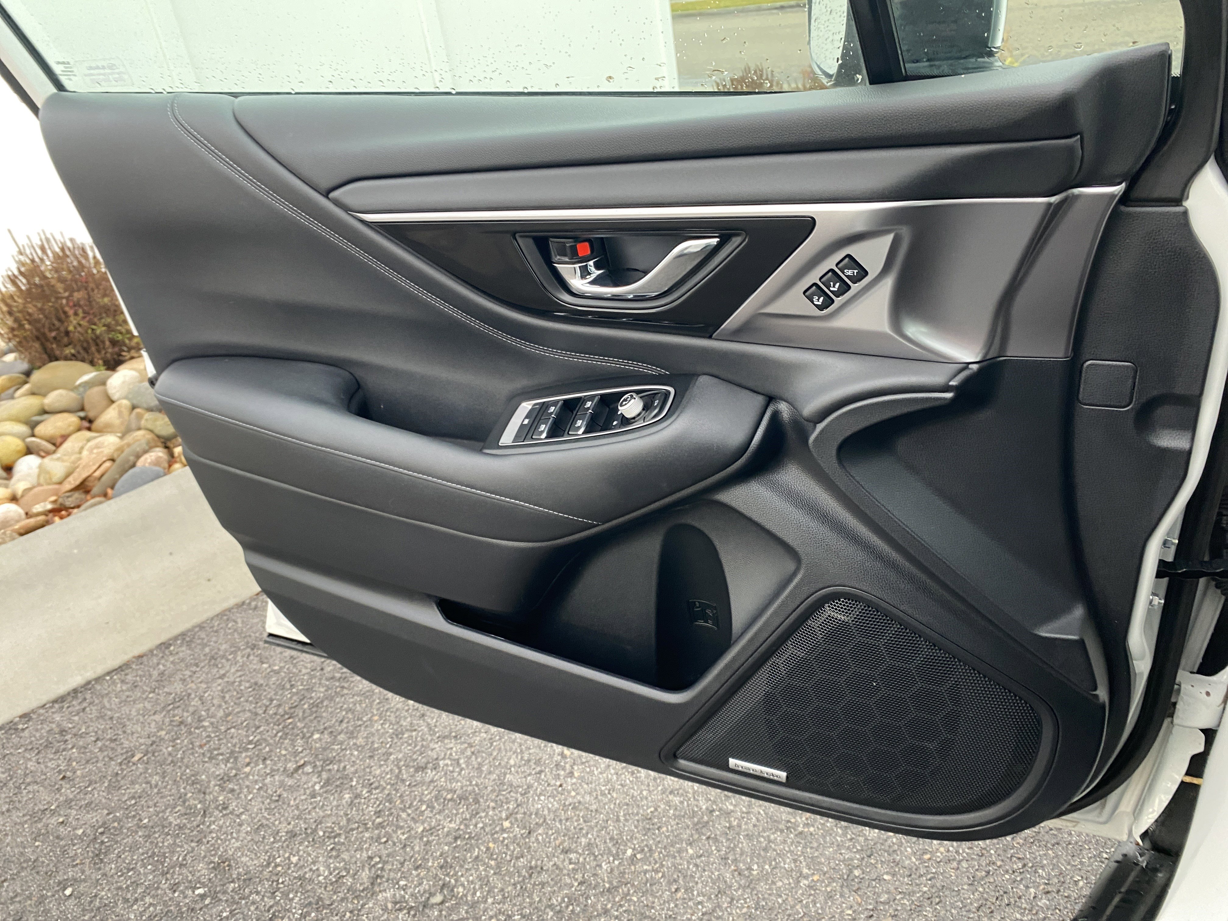 Used 2023 Subaru Outback Touring XT image 16