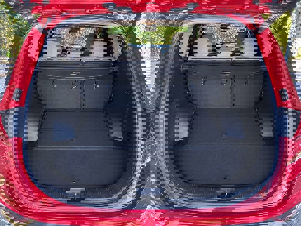 Used 2020 Hyundai Santa Fe Limited image 12