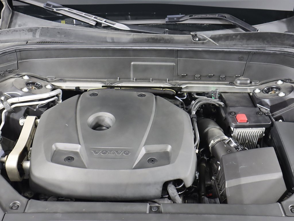 Used 2022 Volvo XC90 T5 Momentum w/ Climate Package image 19