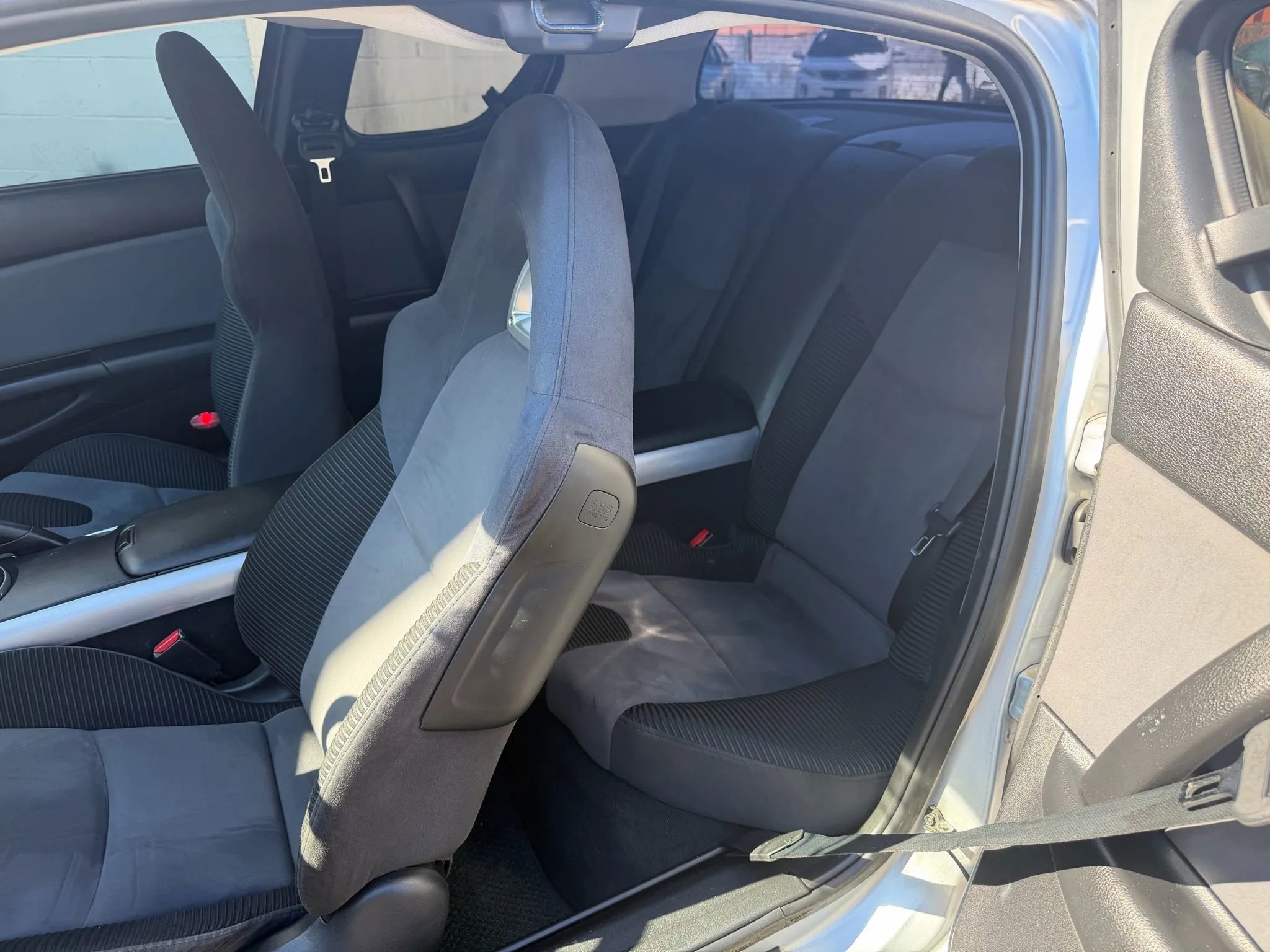 Used 2004 MAZDA RX-8 w/ AT Sport Pkg image 23