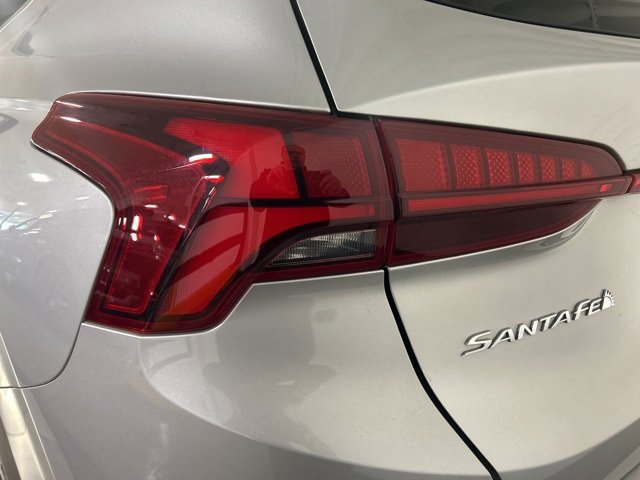 Used 2021 Hyundai Santa Fe Limited image 32