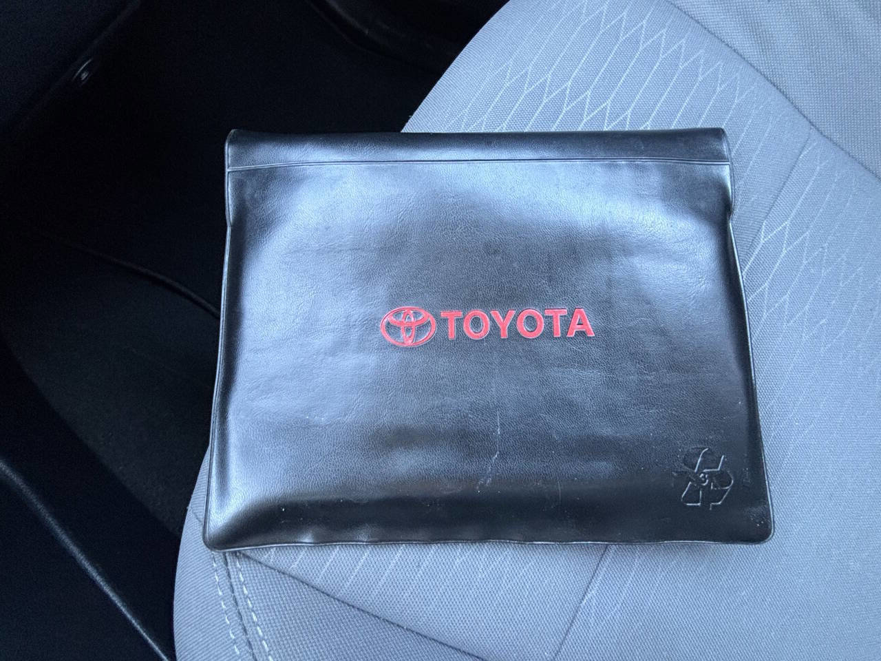 Used 2019 Toyota Tacoma SR image 23