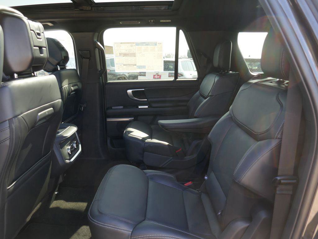 New 2026 Ford Expedition Max Platinum image 13