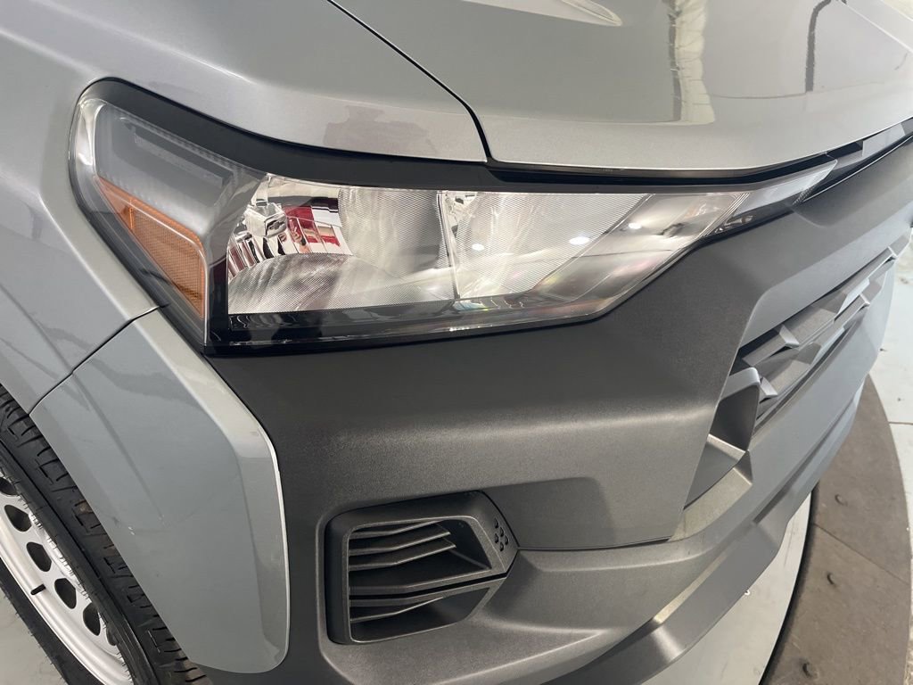 Used 2024 Chevrolet Colorado W/T image 32