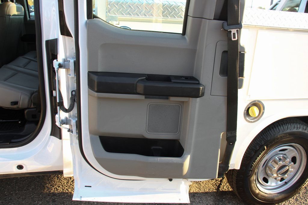 Used 2022 Ford F350 XL w/ Power Equipment Group RWD image 17