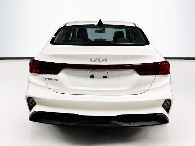 Certified 2023 Kia Forte LXS w/ LXS Technology Package FWD image 6
