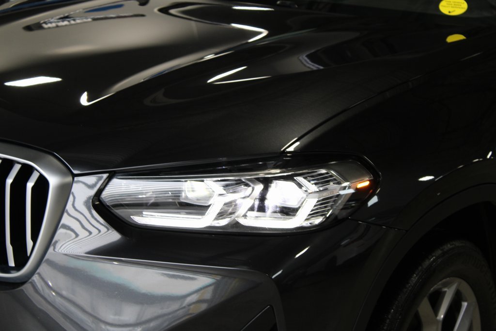 Used 2023 BMW X3 xDrive30i w/ Convenience Package image 2