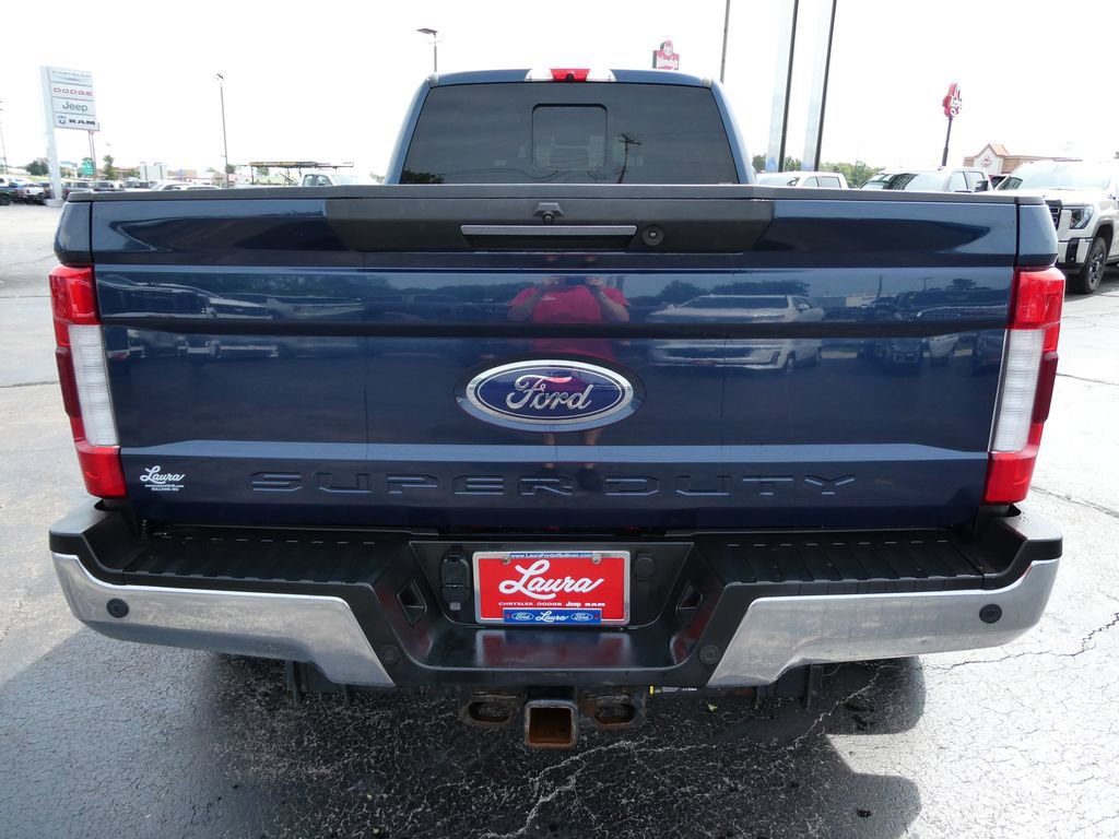 Used 2017 Ford F350 Lariat w/ Lariat Ultimate Package AWD/4WD image 7